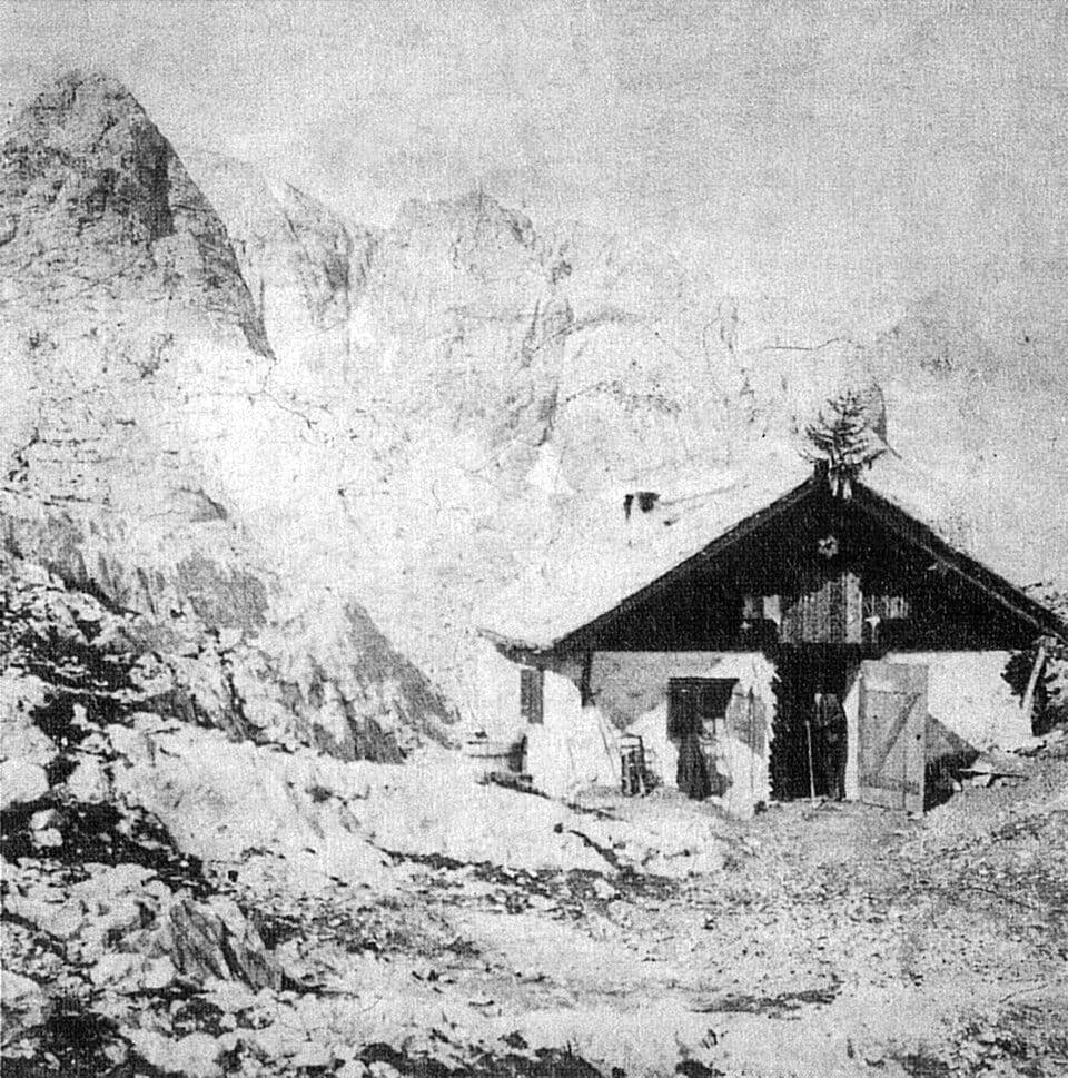 Simony Hut — photo 2