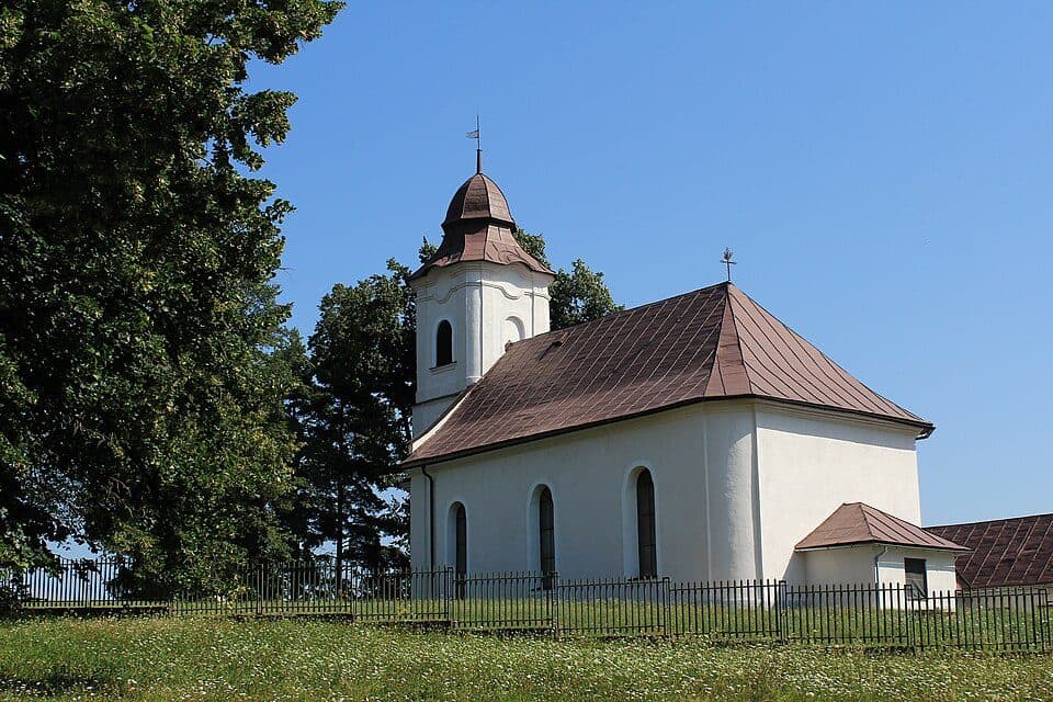 Hrochoť - Horná Mičiná