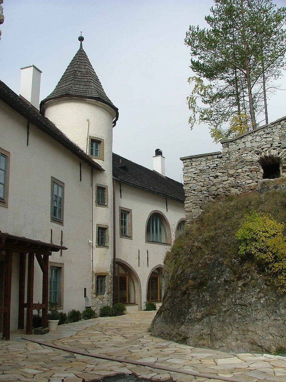 Chodník ku minerálnemu prameňu