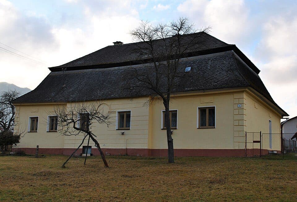 Chata gen.M. R. Štefánika - Liptovský Ján, hotel Ďumbier