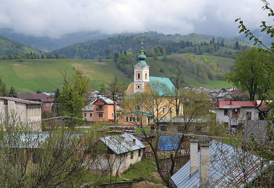 Pohronská Polhora-Fabova Hoľa-Závadka nad Hronom, stanica