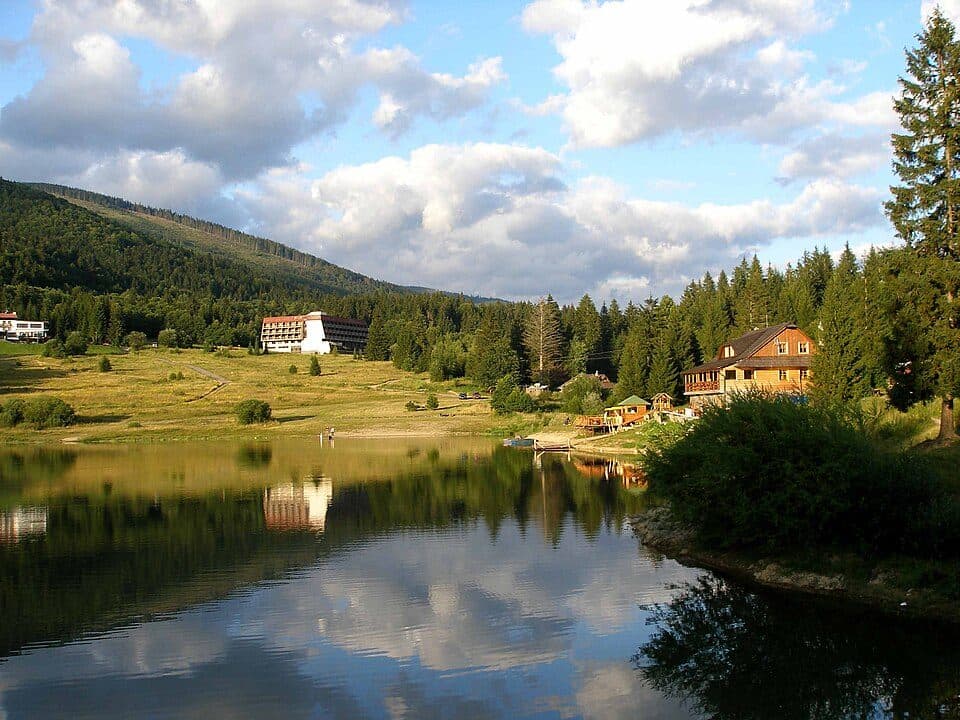 Medveďou cestičkou (dlhšia)