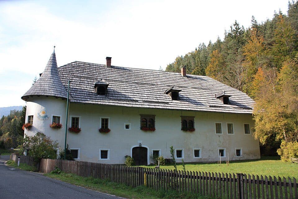 Schloss Kreuzen — 2. fotó