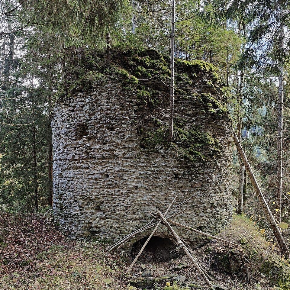 Ruine Schaumburg — photo 3