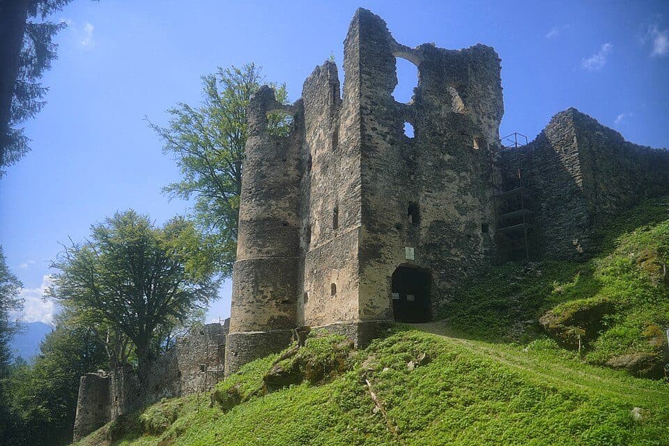 Burgruine Aichelberg — fotografia 3