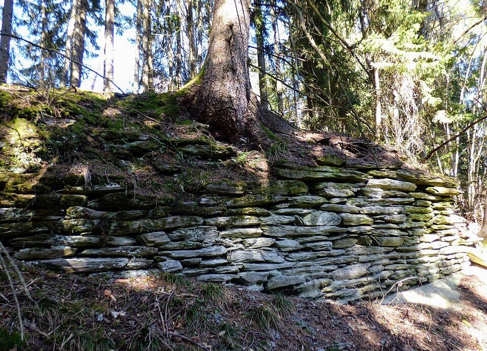 Burgruine Freiberg — Foto 2