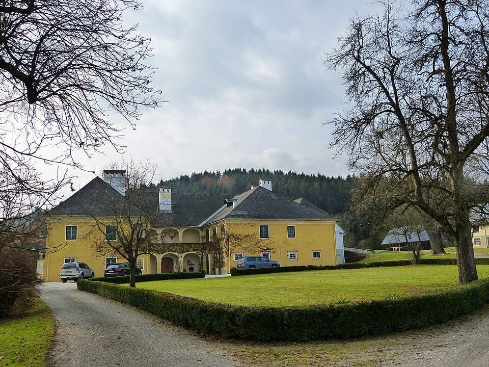 Schloss Hunnenbrun — zdjęcie 2