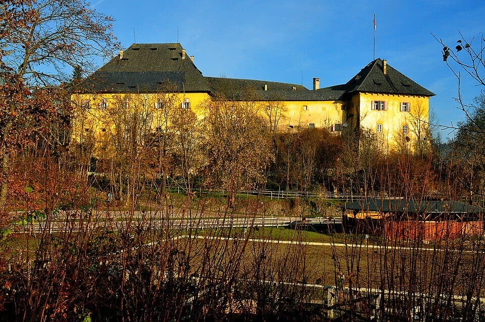 Schloss Hallegg
