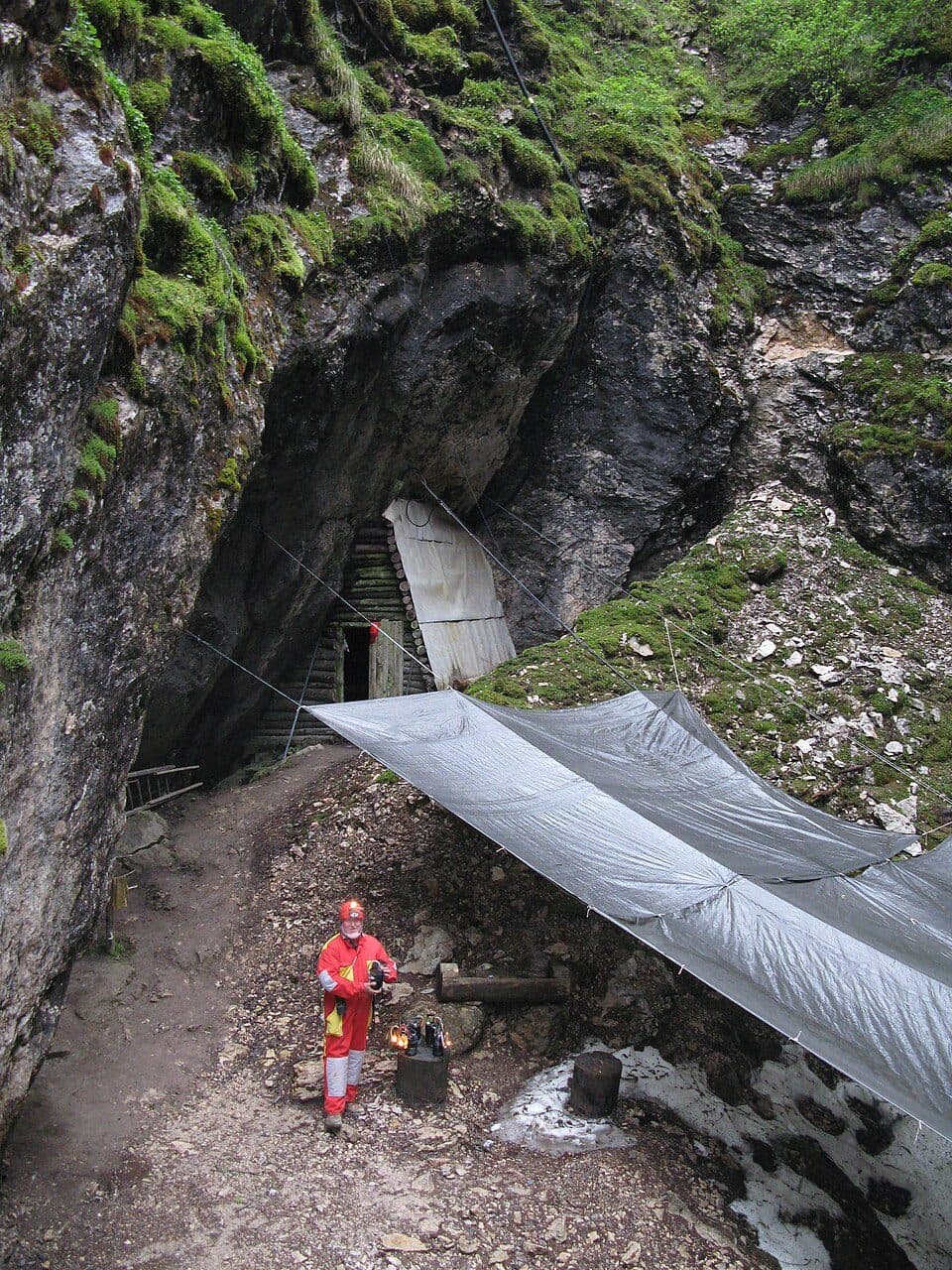 Snežna jama