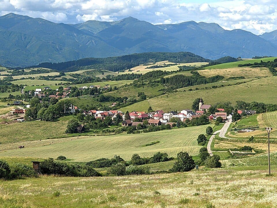 Turčianske Jaseno — zdjęcie 1
