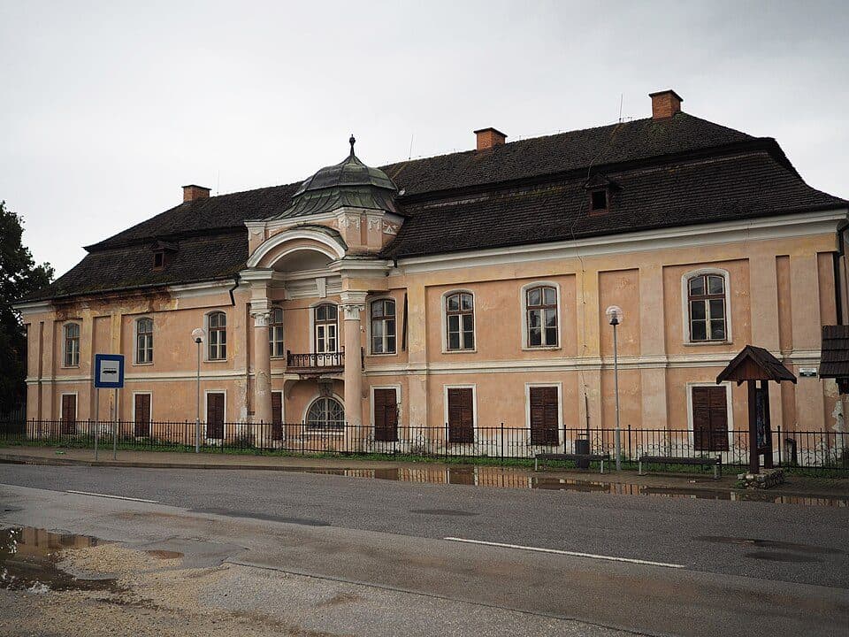 5756X