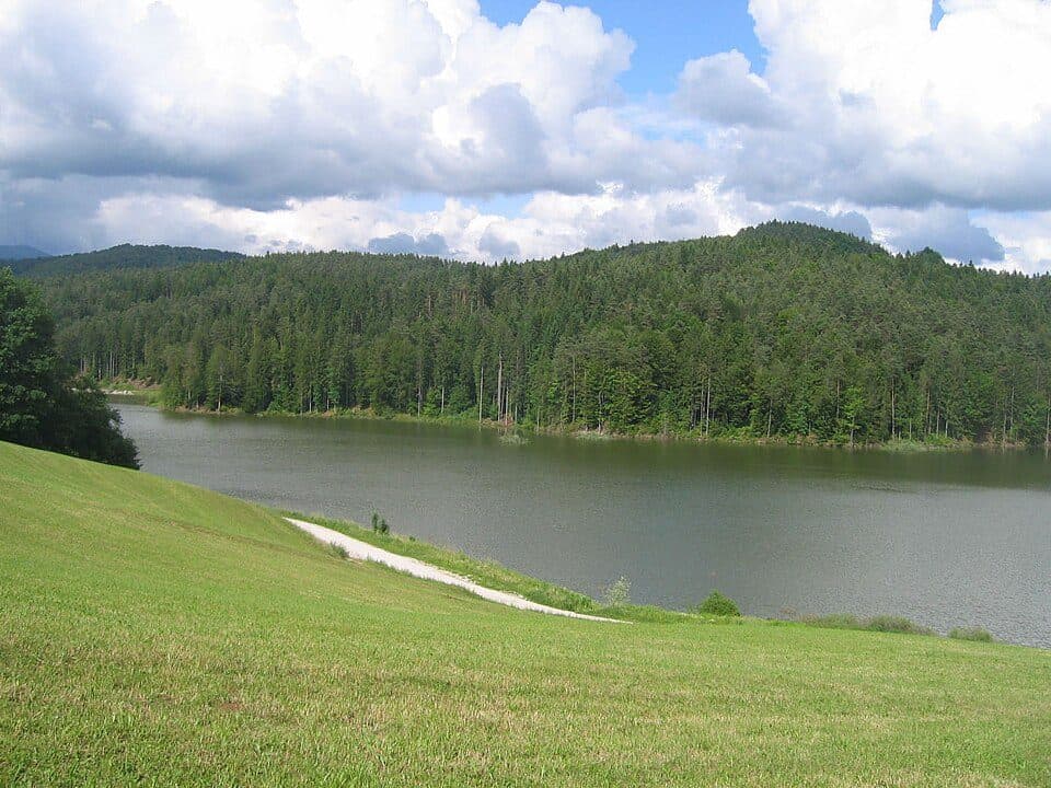 Jezioro Gradiško — zdjęcie 3