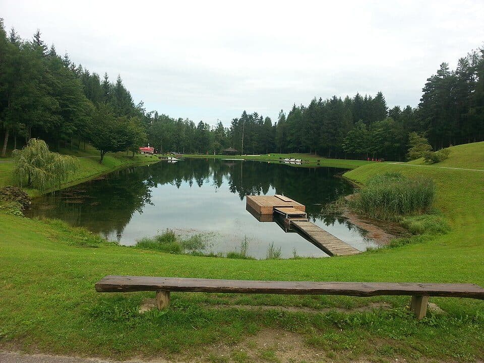 Ivarčko jezero — zdjęcie 1