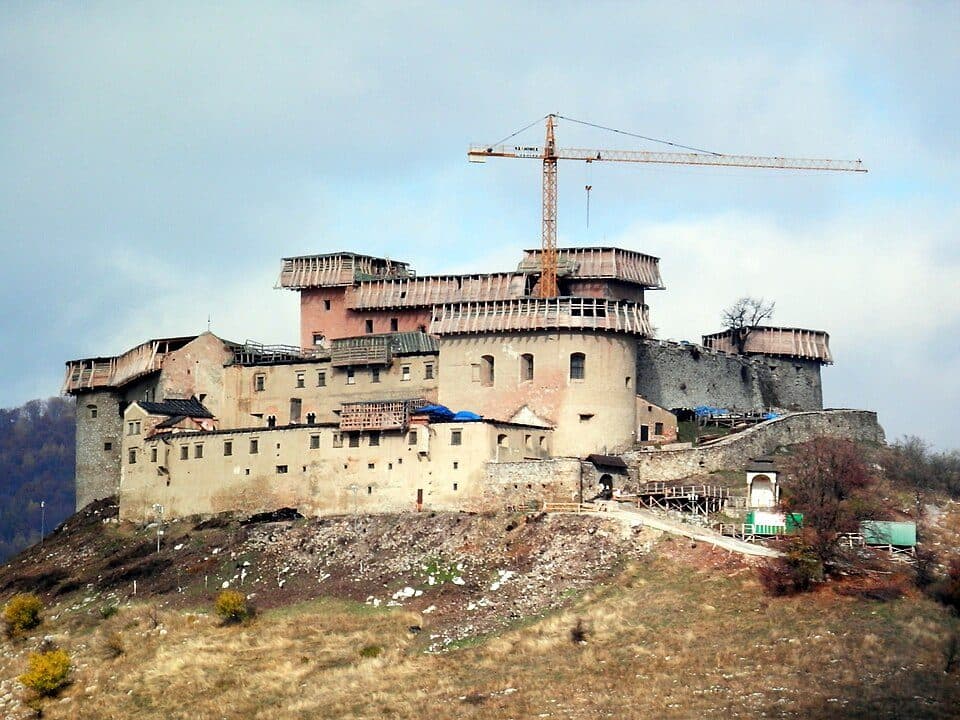 Odbočka na Paču - Vodná nádrž Úhorná