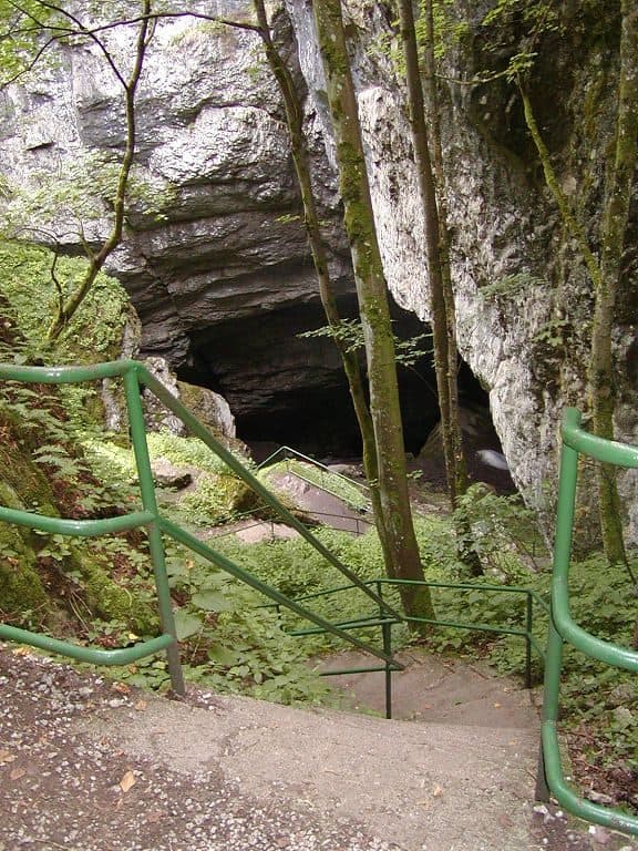 Silická Ľadnica - parkovisko pri Silickej Ľadnici