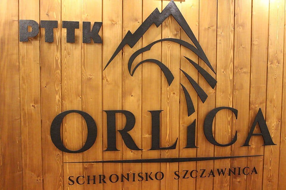 Lesnica, škola - Sedlo pod Šafranovkou, štátna hranica