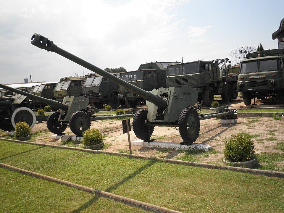 85 mm armata przeciwpancerna D-44