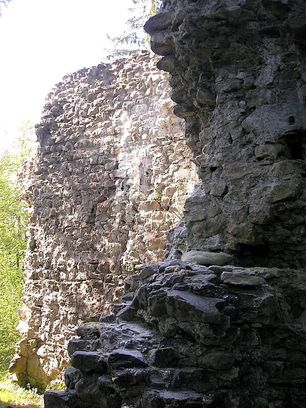 Burgruine Neuenburg