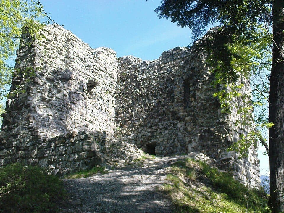 Ruine Welsch-Ramschwag