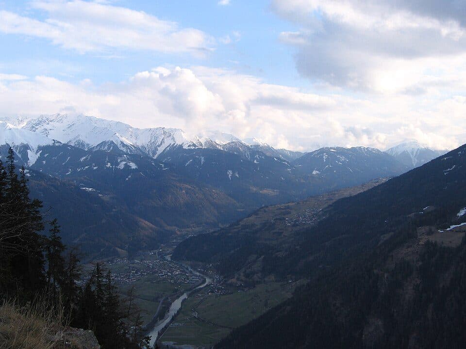 Oberes Gericht