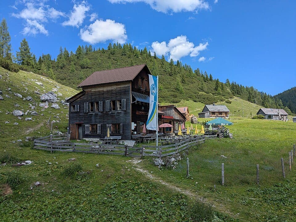 Hochmölbinghütte