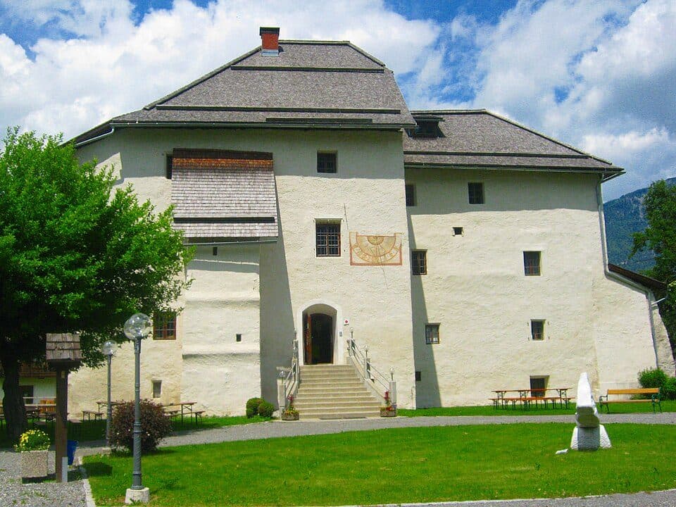 Schloss Möderndorf