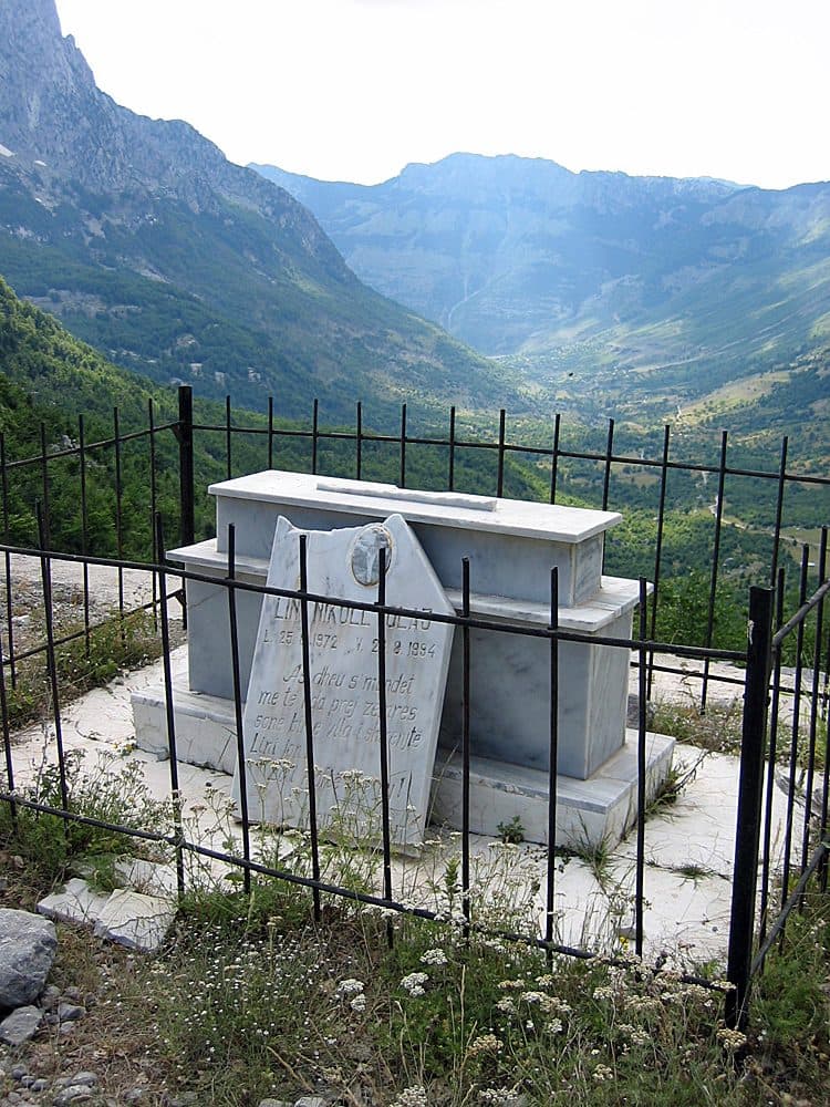 Qafa Buni i Thorës