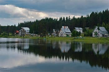 яз. Широка поляна