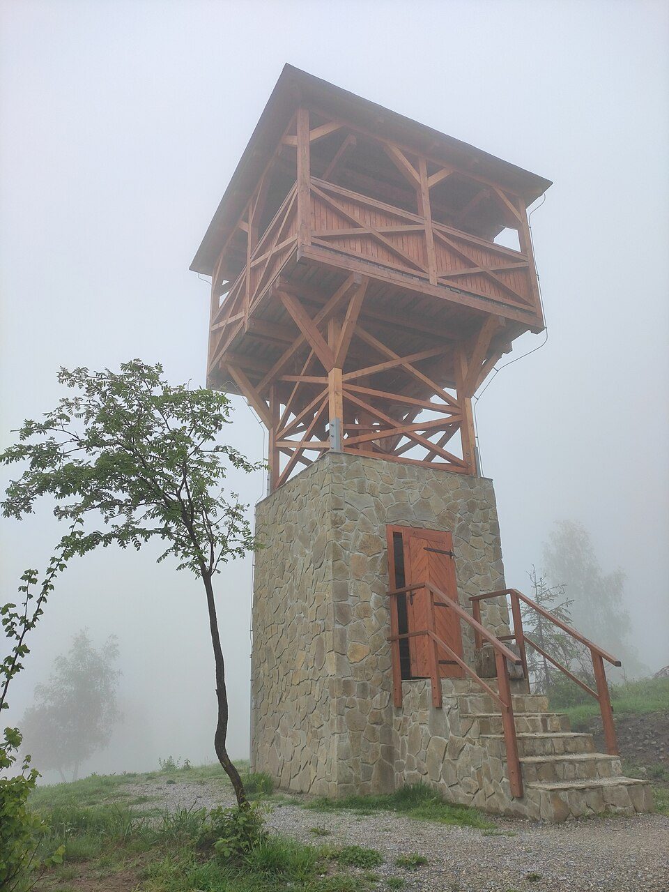 Rozhledna Surovina