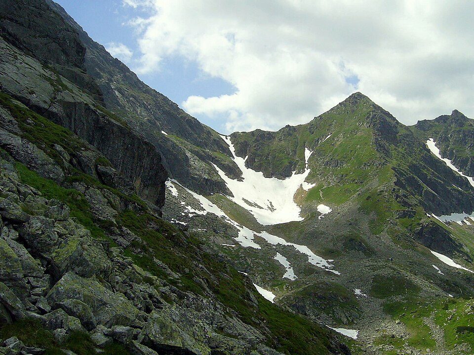 Kasprowy Wierch (stacja kolejki) - Kolejka krzesełkowa Gąsienicowa (stacja dolna)