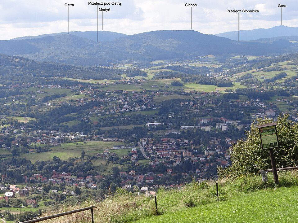 Modyń - szlak pieszy czarny