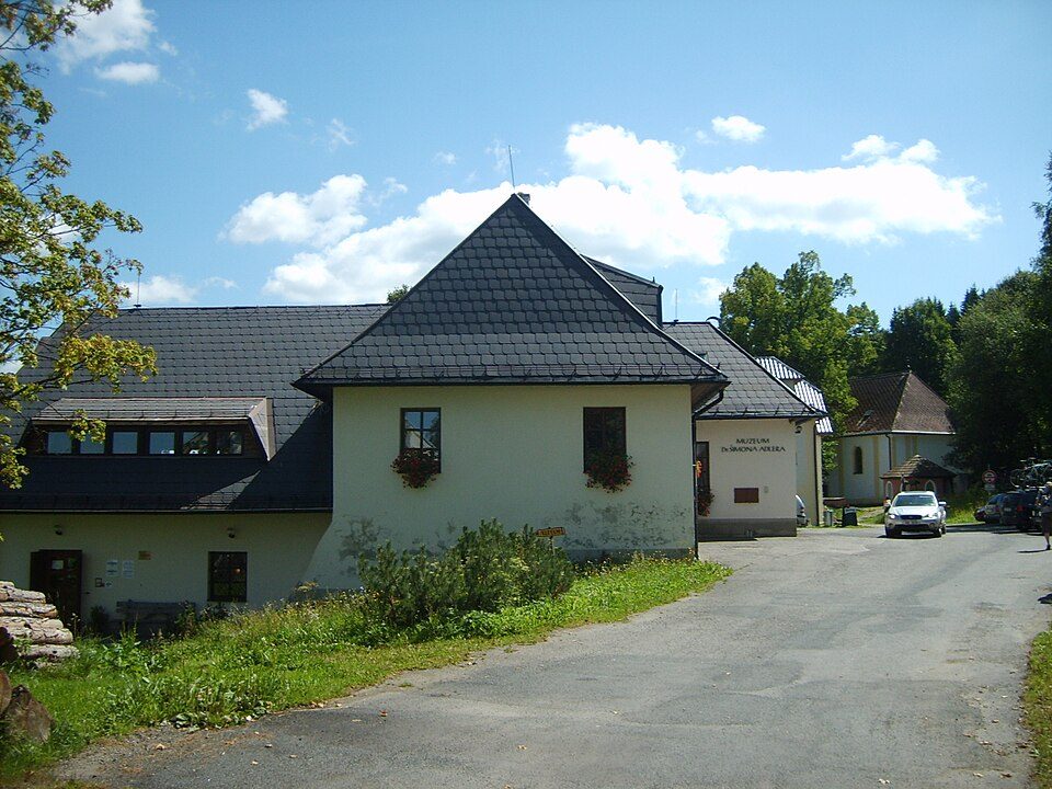 NS Hamižná