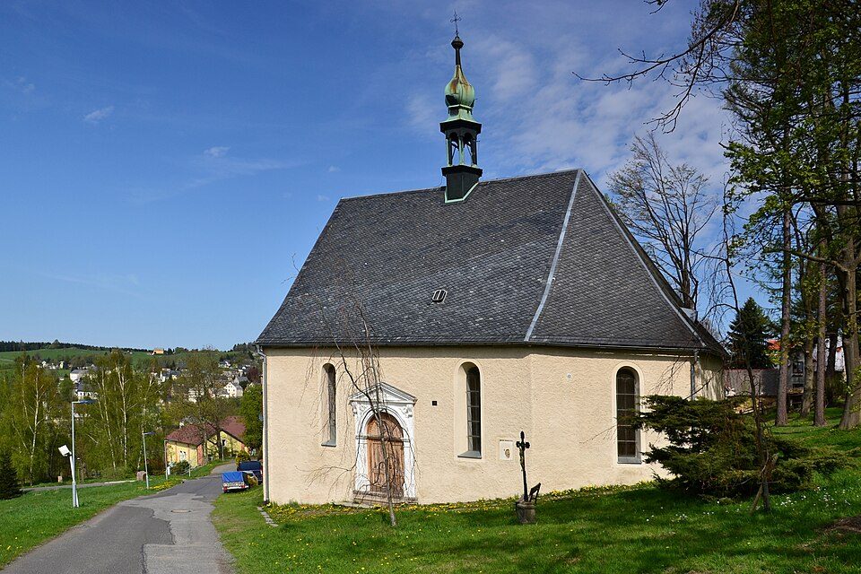 Wanderweg gruen-strich Baerenstein