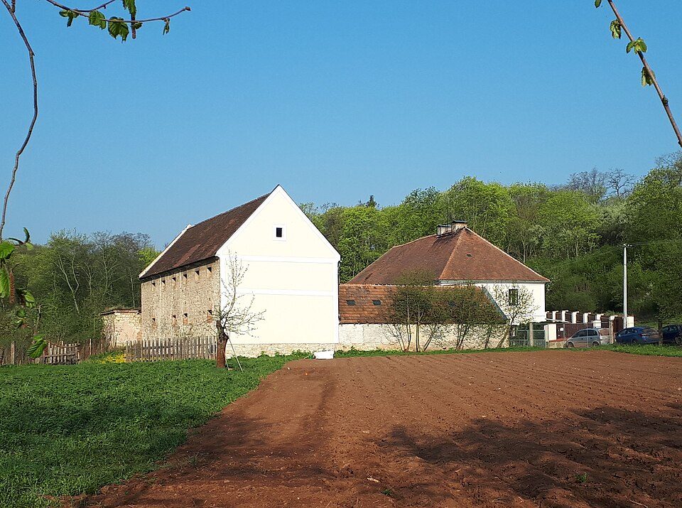NS Holedeč - lesní putování s Hopíkem