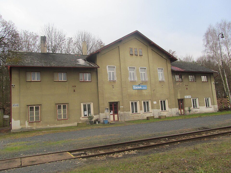 NS Holedeč - lesní putování s Hopíkem