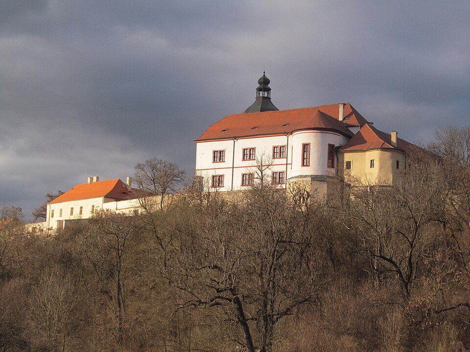 Nový Hrad Jimlín
