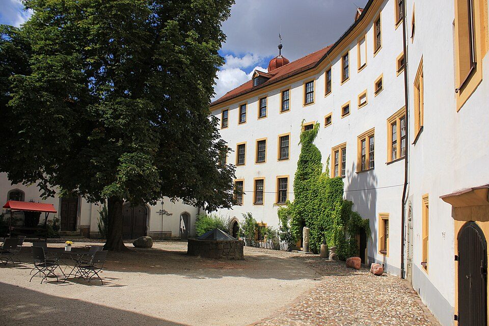 Wanderweg gelber Punkt