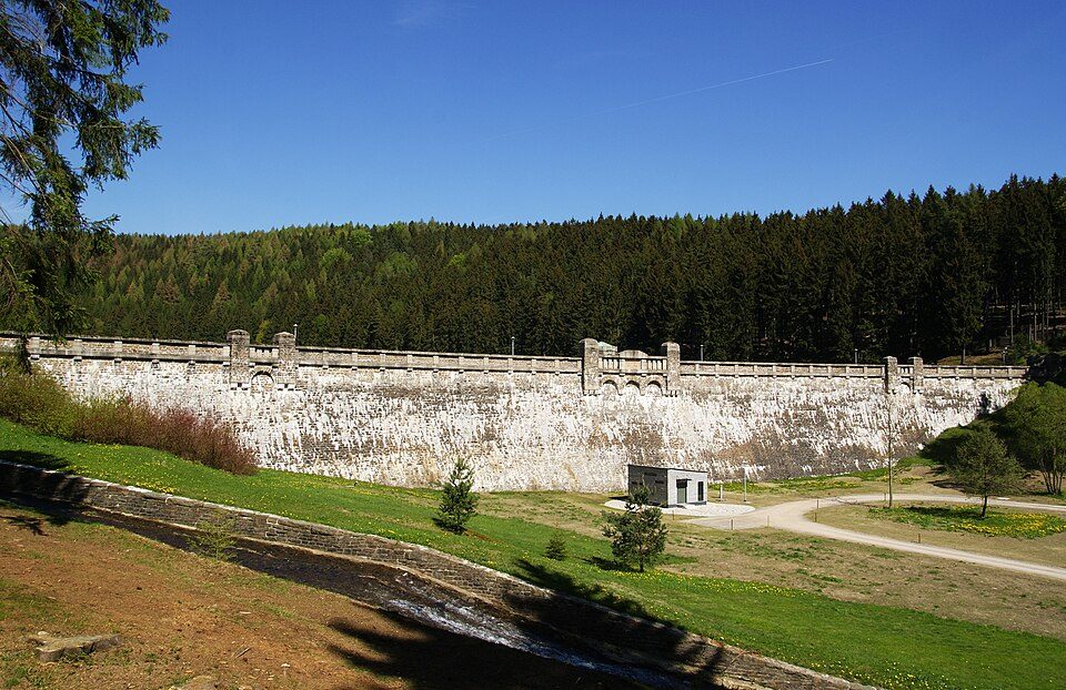 Talsperre Neunzehnhain I