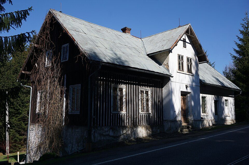 Červený kámen - odbočka k vrcholu