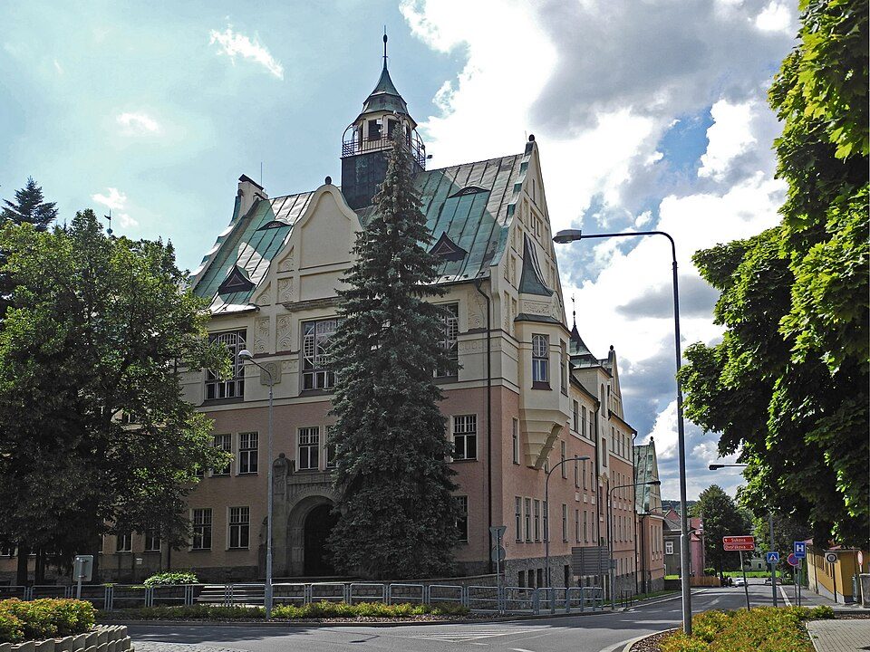NS Dymník