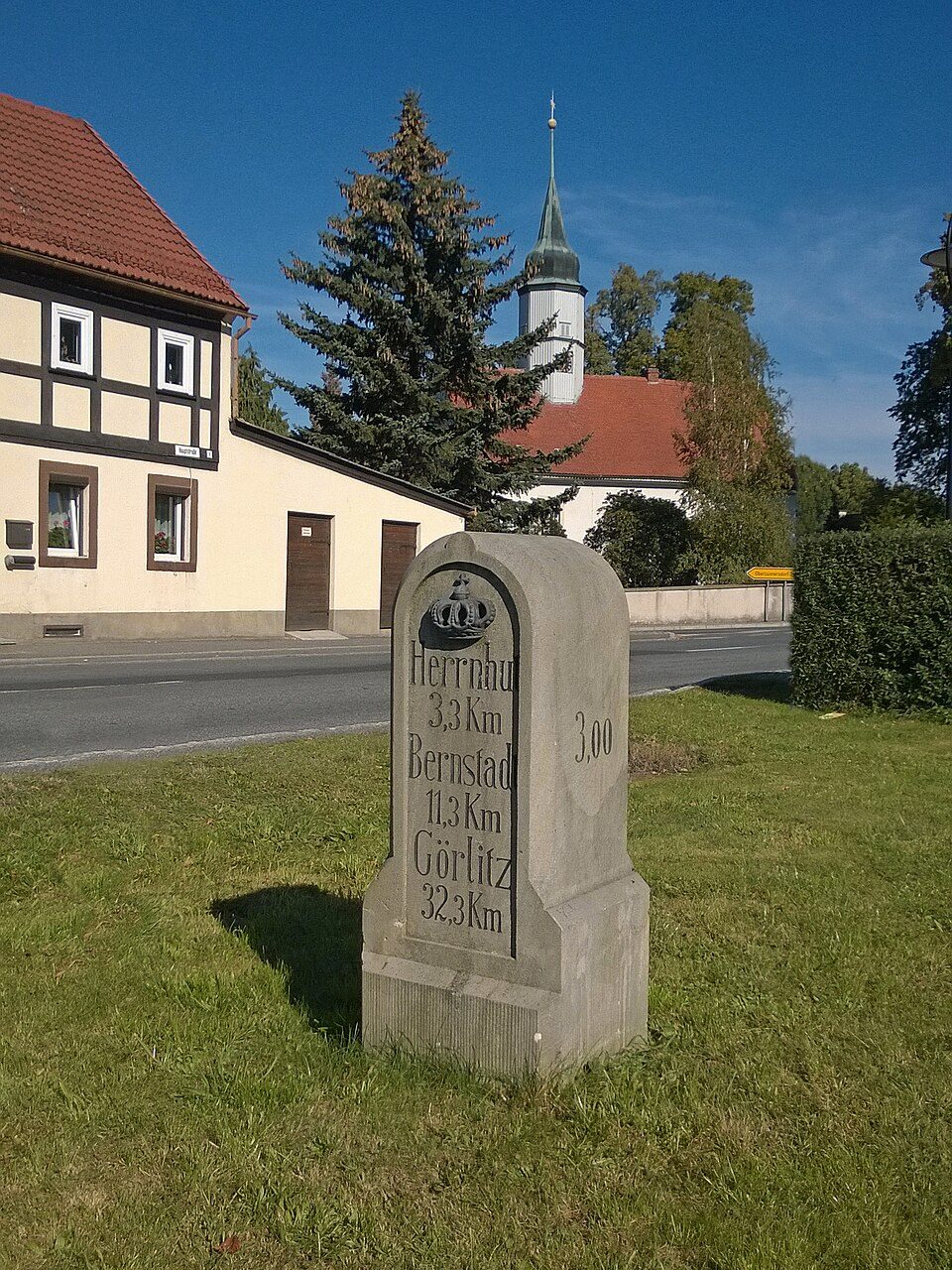 Zinzendorf-Lehrpfad (grüner Diagonalstrich)