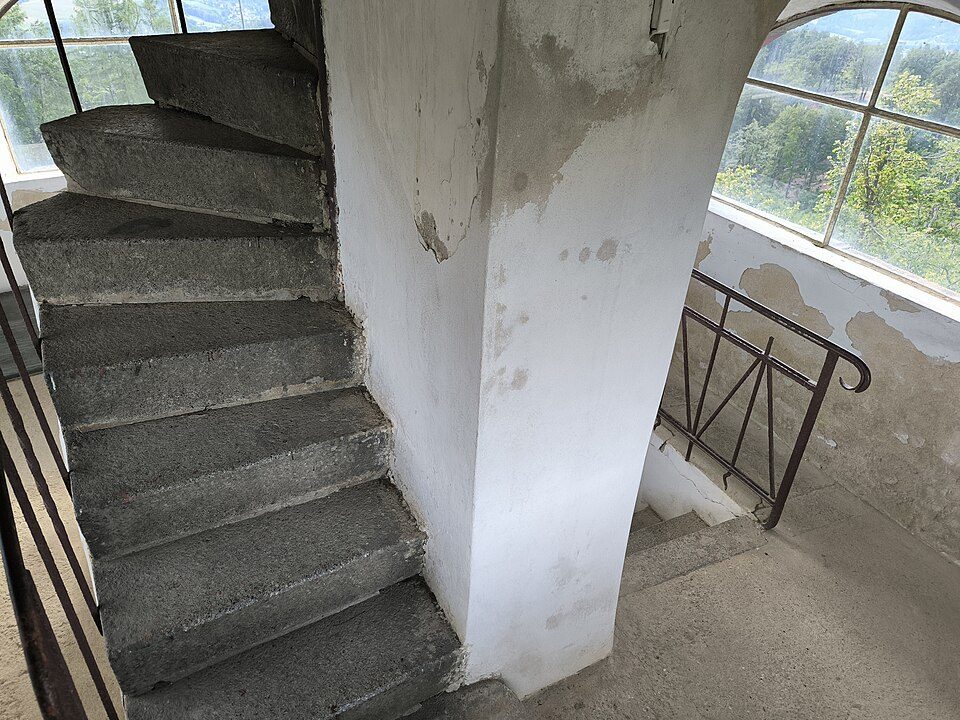 Gelber Balken, Sebnitz Busbahnhof-Tanzplan