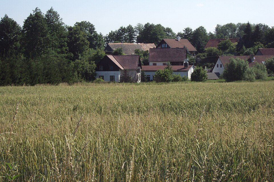 odbočka na zřícenunu hradu u Hvězdy
