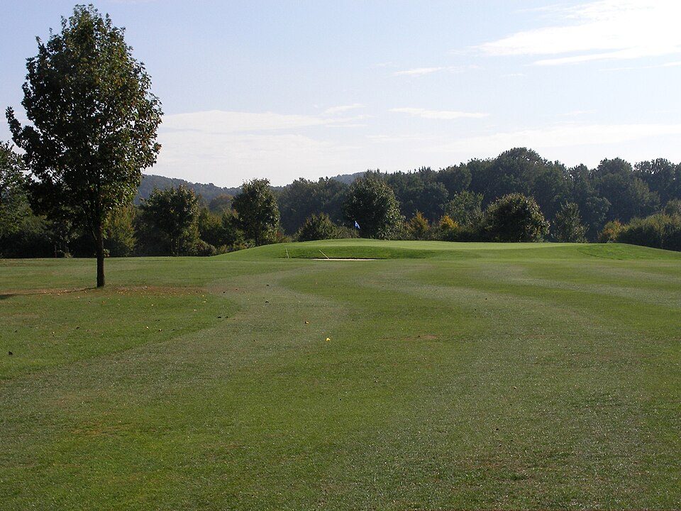 Gelber Strich "Volkersdorf-Weixdorf-Ullersdorf"