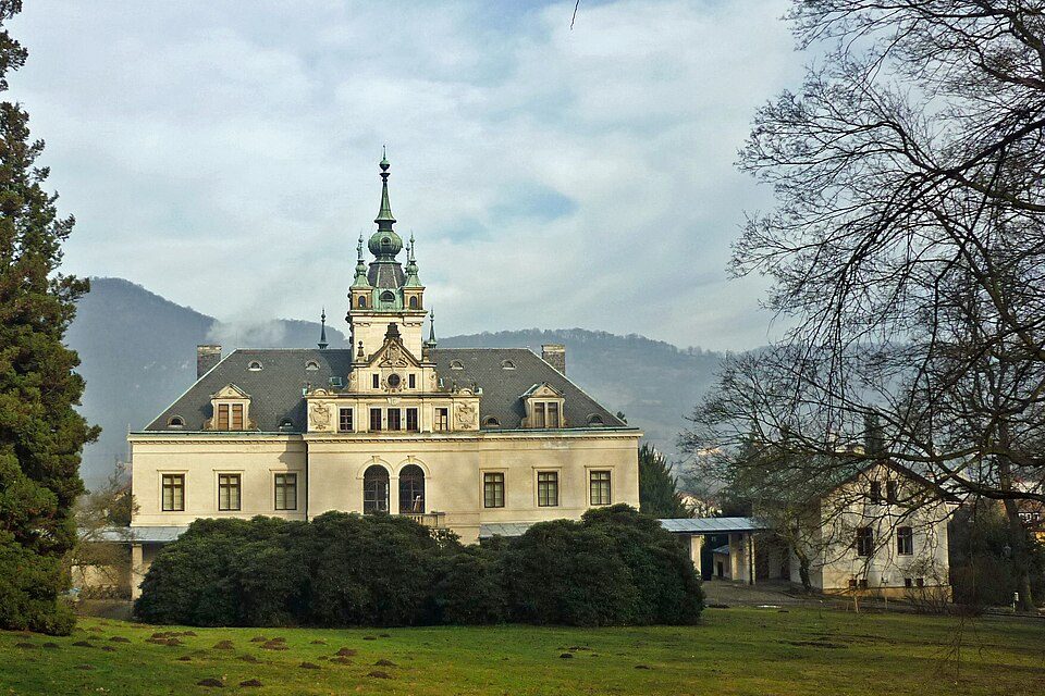 Velké Březno (nový zámek)