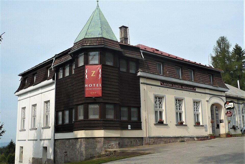 Głuszyca Górna pętla MPK - Przełęcz pod Czarnochem