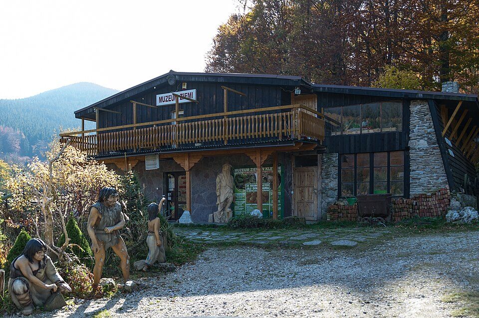 Muzeum Ziemi Geologiczne