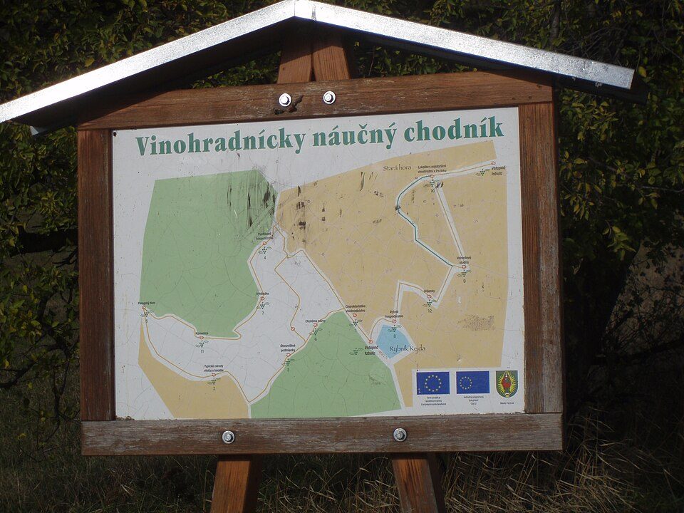 Vinohradnícky náučný chodník